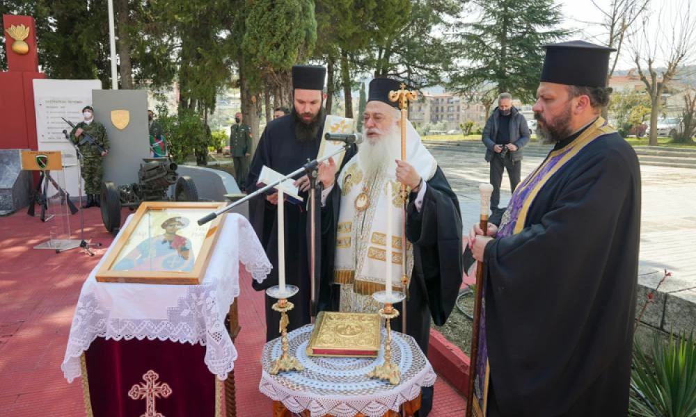 Μητροπολίτης Βεροίας: Ευλόγησε την τελετή παράδοσης και παραλαβής διοικήσεως στην Α´ Μεραρχία Πεζικού «Σμύρνη»